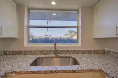110 Dawn Dr, Ormond Beach, FL 32176 photo 8