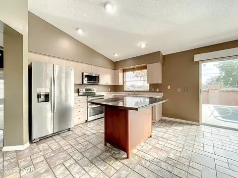 10 Cypress Point Ct, Ormond Beach, FL 32174 photo 9