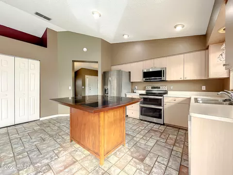 10 Cypress Point Ct, Ormond Beach, FL 32174 photo 10
