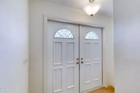 553 N Halifax Dr, Ormond Beach, FL 32176 photo 6