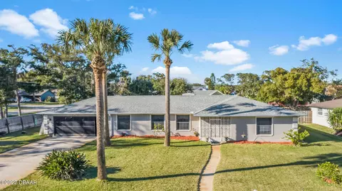 51 Wimbledon Ct, Ormond Beach, FL 32174 photo 2