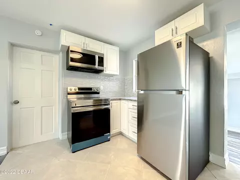 85 Rogers Park Dr, Ormond Beach, FL 32174 photo 4