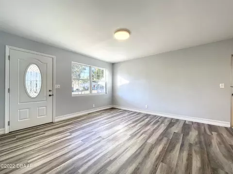 85 Rogers Park Dr, Ormond Beach, FL 32174 photo 2