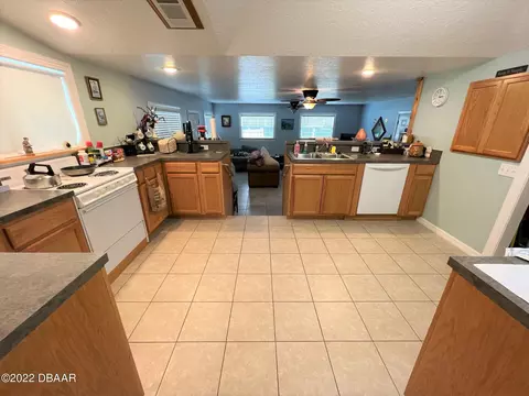 206 Sanchez Ave, Ormond Beach, FL 32174 photo 3