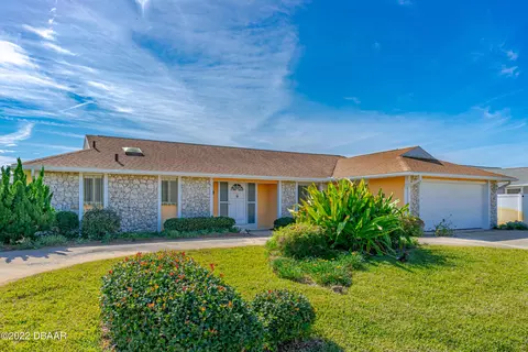 33 E Sea Harbor Dr, Ormond Beach, FL 32176 photo 3