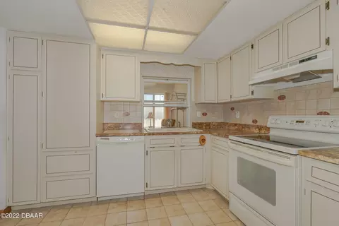 33 E Sea Harbor Dr, Ormond Beach, FL 32176 photo 20
