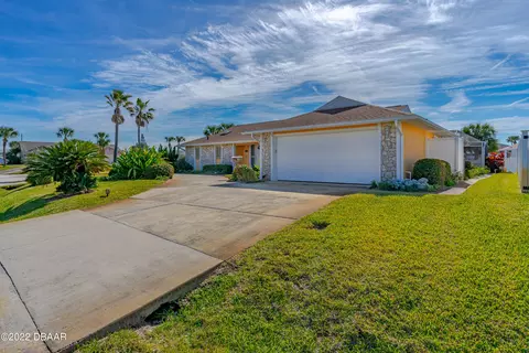 33 E Sea Harbor Dr, Ormond Beach, FL 32176 photo 5