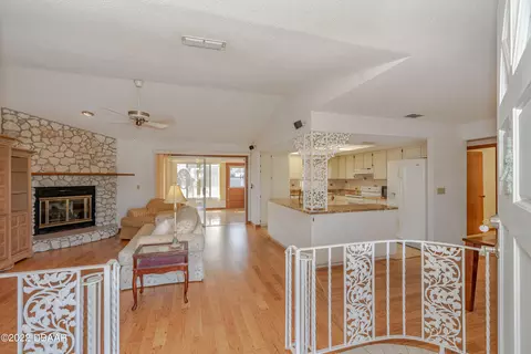 33 E Sea Harbor Dr, Ormond Beach, FL 32176 photo 13