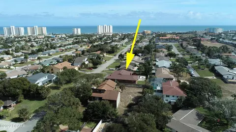 62 Sandcastle Dr, Ormond Beach, FL 32176 photo 3