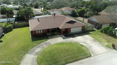 62 Sandcastle Dr, Ormond Beach, FL 32176 photo 2