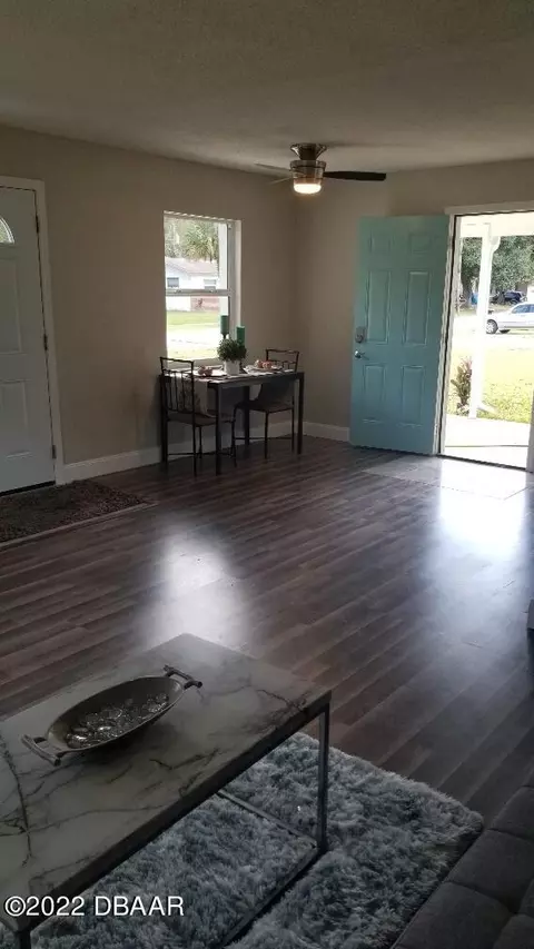 809 Hymon Cir, Bunnell, FL 32110 photo 2