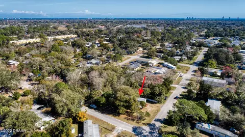 1320 Ave D, Ormond Beach, FL 32174 photo 5