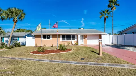 67 Seacrest Dr, Ormond Beach, FL 32176 photo 1