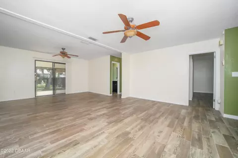 712 S Center St, Ormond Beach, FL 32174 photo 9