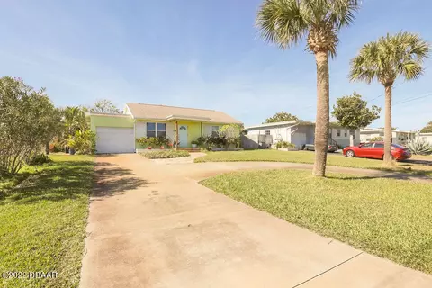 496 Hollywood St, Ormond Beach, FL 32176 photo 2