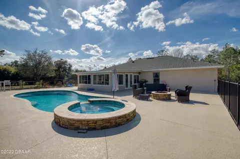 434 Juniper Ln, Ormond Beach, FL 32174 photo 1