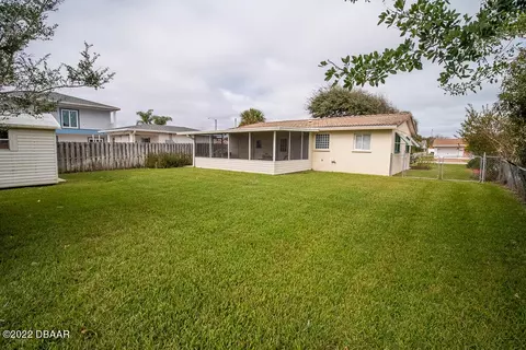 26 Dolphin Ave, Ormond Beach, FL 32176 photo 6