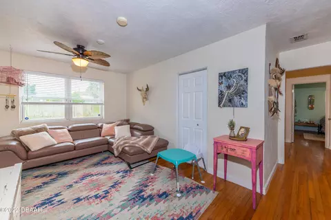 466 Cedar St, Ormond Beach, FL 32176 photo 4