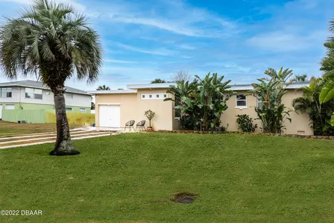 466 Cedar St, Ormond Beach, FL 32176 photo 1
