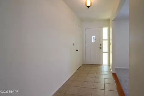 48 Brookwood Dr, Ormond Beach, FL 32174 photo 4