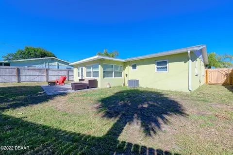 46 Seaside Dr, Ormond Beach, FL 32176 photo 6