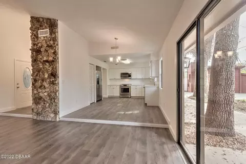 2826 Needle Palm Dr, Edgewater, FL 32141 photo 7