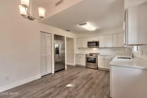 2826 Needle Palm Dr, Edgewater, FL 32141 photo 9