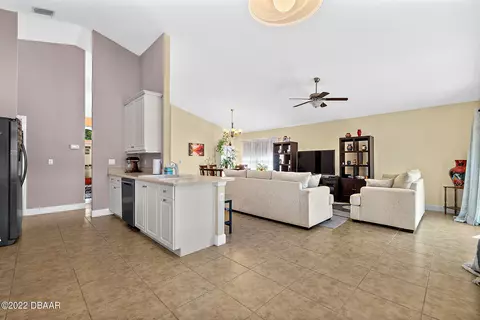1246 Crown Pointe Ln, Ormond Beach, FL 32174 photo 18