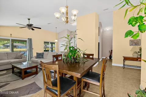1246 Crown Pointe Ln, Ormond Beach, FL 32174 photo 9