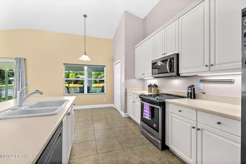 1246 Crown Pointe Ln, Ormond Beach, FL 32174 photo 17
