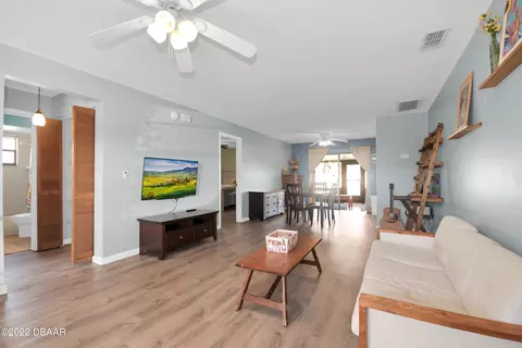 421 Falcon Ave, Edgewater, FL 32141 photo 9