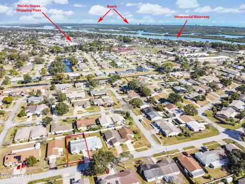 421 Falcon Ave, Edgewater, FL 32141 photo 6