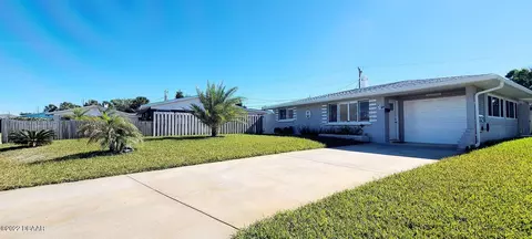 44 Azalea Dr, Ormond Beach, FL 32176 photo 2