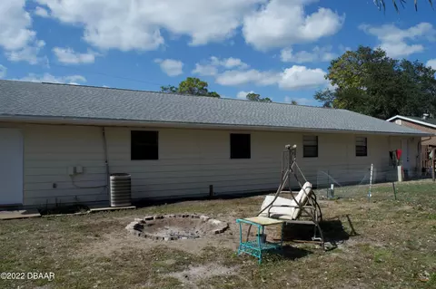 1519 Juniper Dr, Edgewater, FL 32132 photo 6