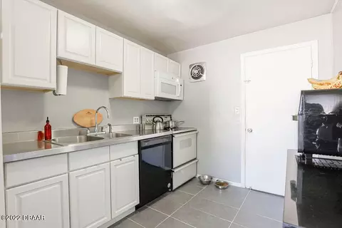 154 Laurie Dr, Ormond Beach, FL 32176 photo 7