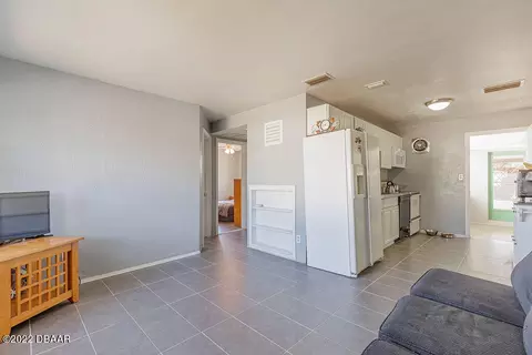 154 Laurie Dr, Ormond Beach, FL 32176 photo 3