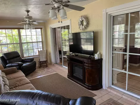 3404 Mango Tree Dr, Edgewater, FL 32141 photo 8