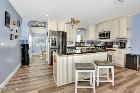 16 Linda St, Ormond Beach, FL 32176 photo 9