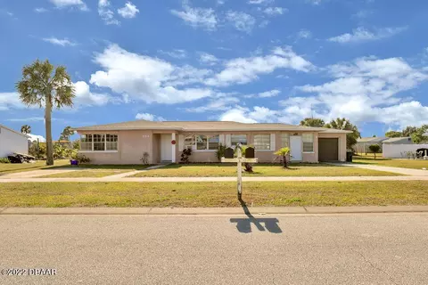 48 Byron Ellinor Dr, Ormond Beach, FL 32176 photo 1