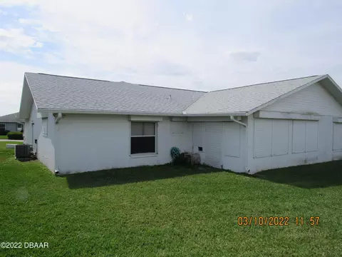 151 Riverwalk Ct, Ormond Beach, FL 32176 photo 2