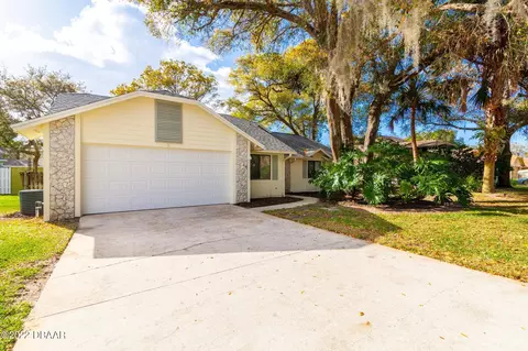 2 Marjorie Trl, Ormond Beach, FL 32174 photo 3