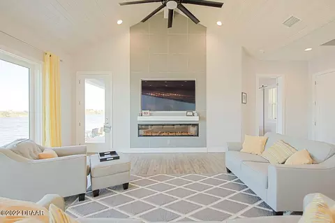 2802 John Anderson Dr, Ormond Beach, FL 32176 photo 8