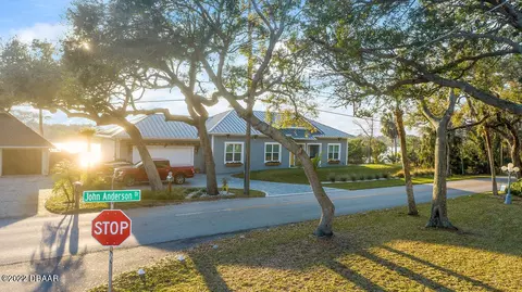 2802 John Anderson Dr, Ormond Beach, FL 32176 photo 4