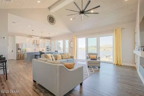 2802 John Anderson Dr, Ormond Beach, FL 32176 photo 10