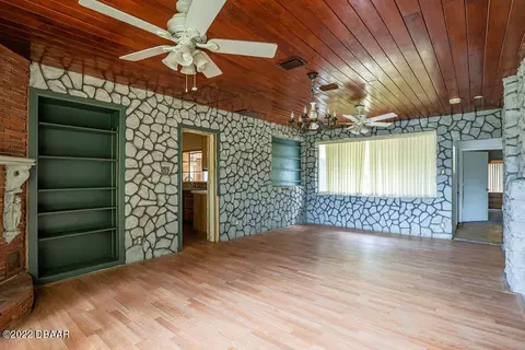 414 S Ridgewood Ave, Ormond Beach, FL 32174 photo 9