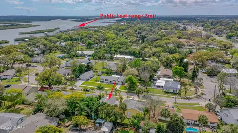 119 Riverview Dr, Edgewater, FL 32132 photo 6