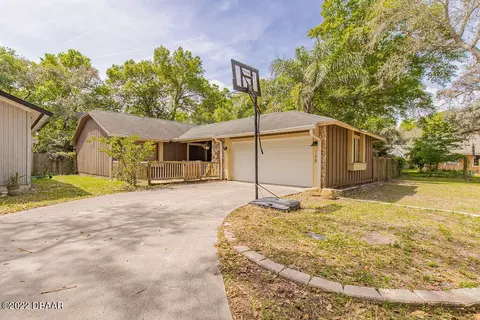 188 Cloverdale Ct, Ormond Beach, FL 32174 photo 2