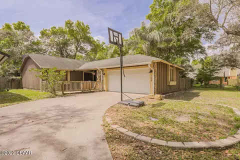 188 Cloverdale Ct, Ormond Beach, FL 32174 photo 4