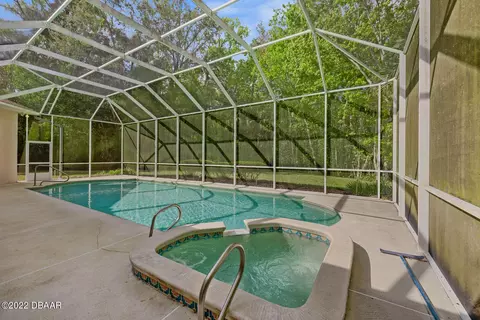 18 Kingsgate Ct, Ormond Beach, FL 32174 photo 4