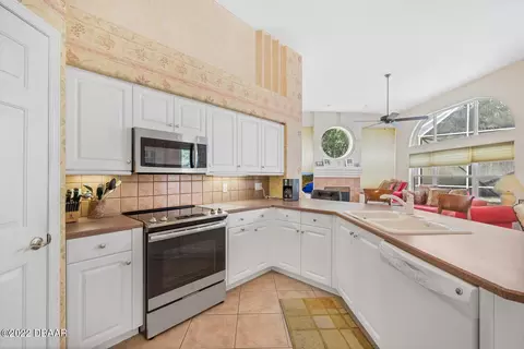 18 Kingsgate Ct, Ormond Beach, FL 32174 photo 7
